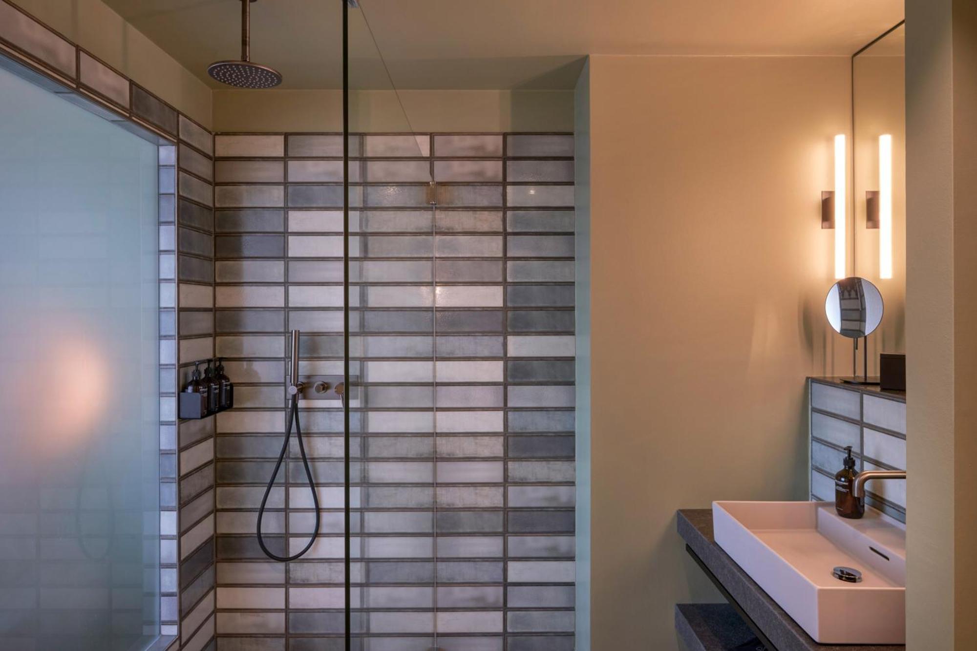 Gekko House Frankfurt, A Tribute Portfolio Hotel Frankfurt am Main Bagian luar foto